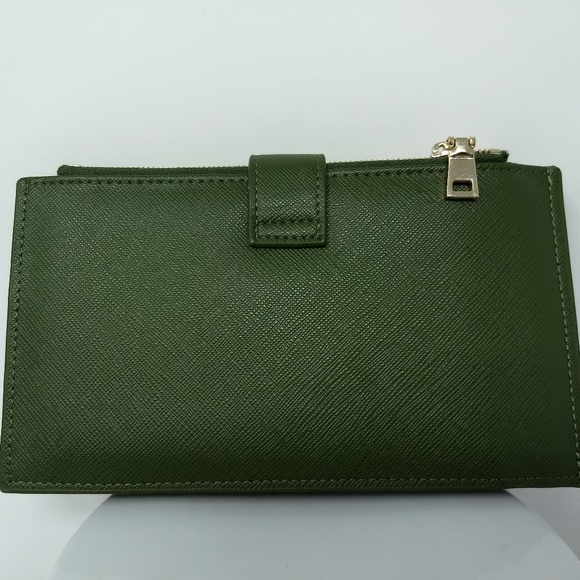TRAVELAMBO BIFOLD WALLET IN FAUX OLIVE LEATHER - Picture 2 of 8